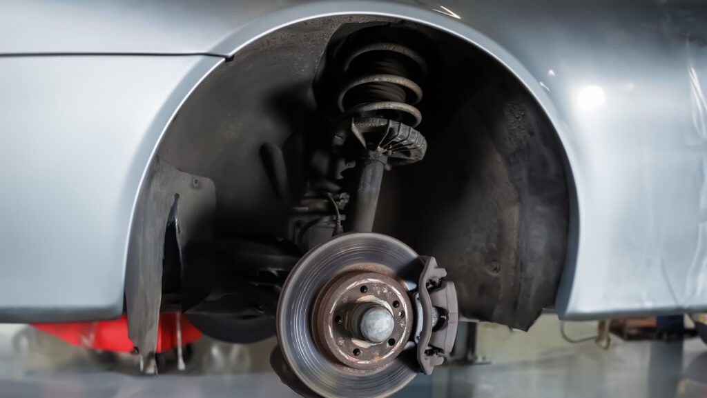 Who Replaces Shocks And Struts: Expert Solutions Explored