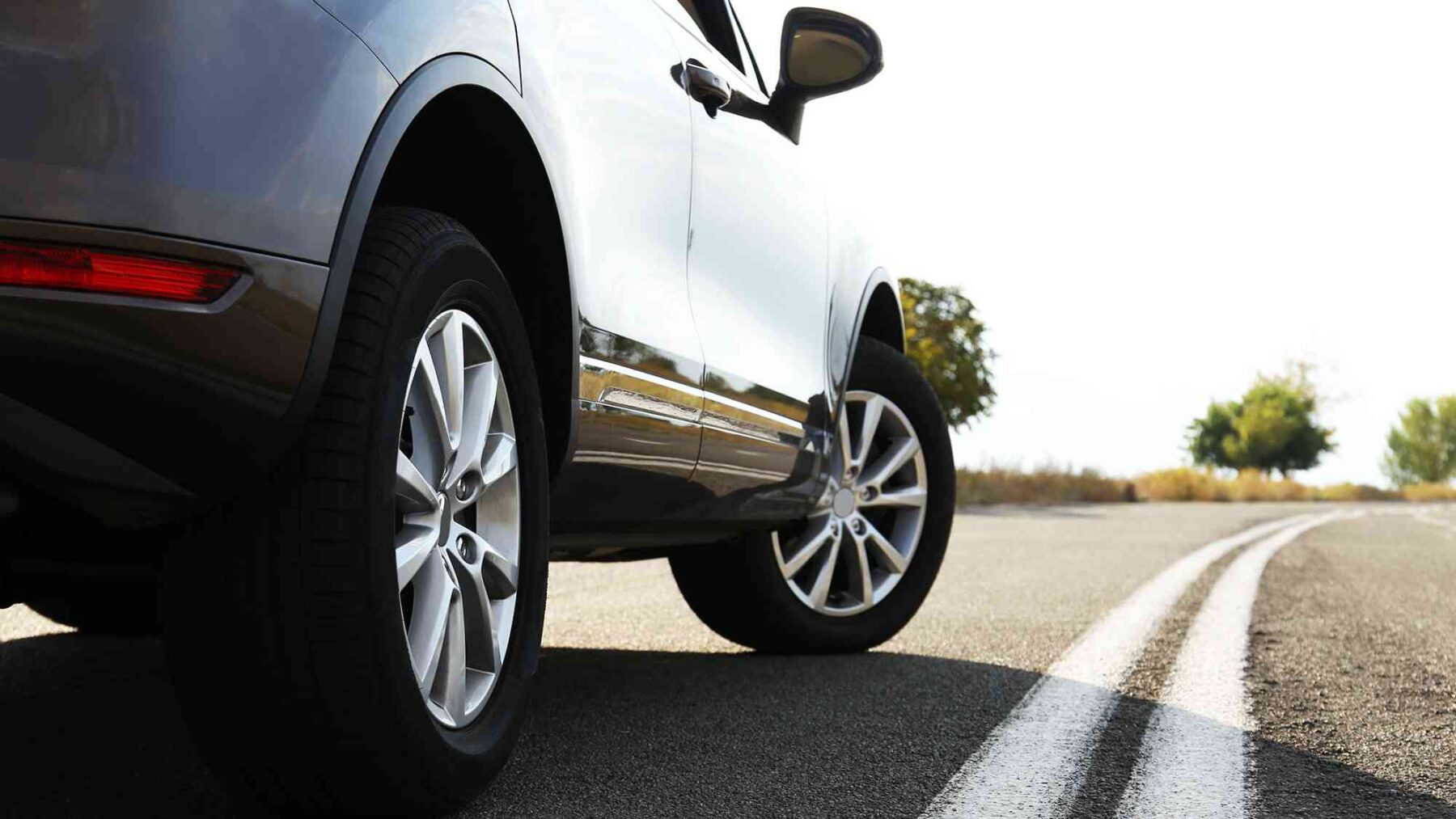 Car pulling to one side on the road due to wheel alignment or tire issues